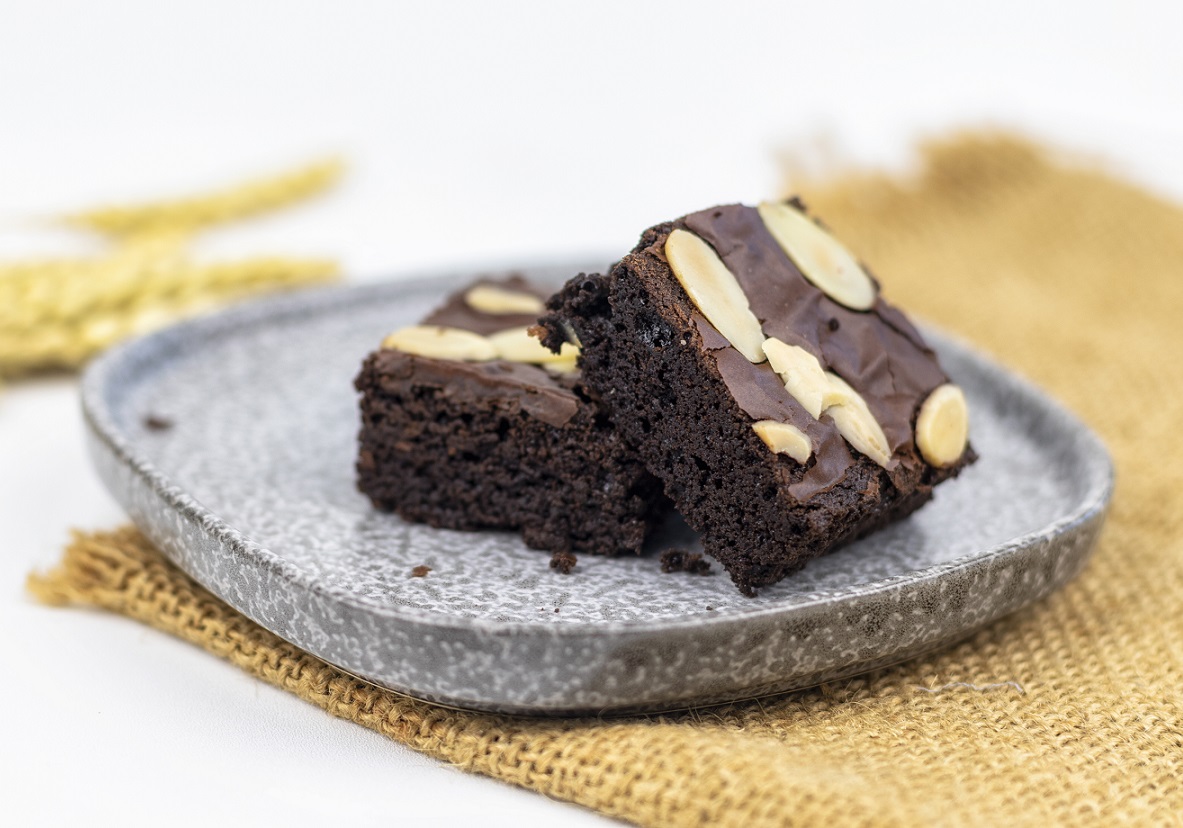 Brownies Panggang Almond