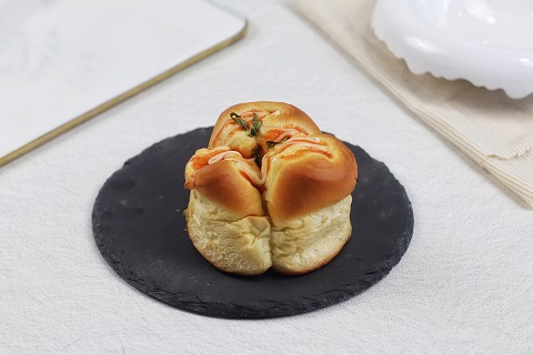 Roti Sosis Spesial